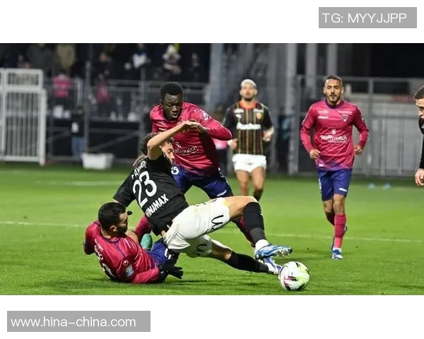 国王杯激战阿森纳险胜那不勒斯神扑瞬间成比赛转折点分析