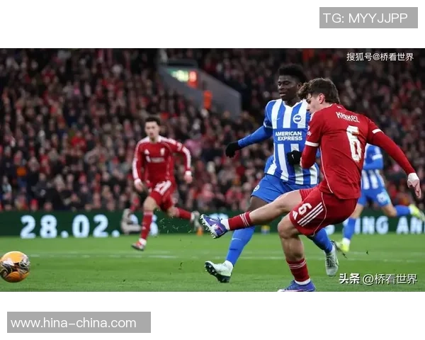 足总杯激战:那不勒斯与利物浦鏖战成平局神扑瞬间成比赛转折点